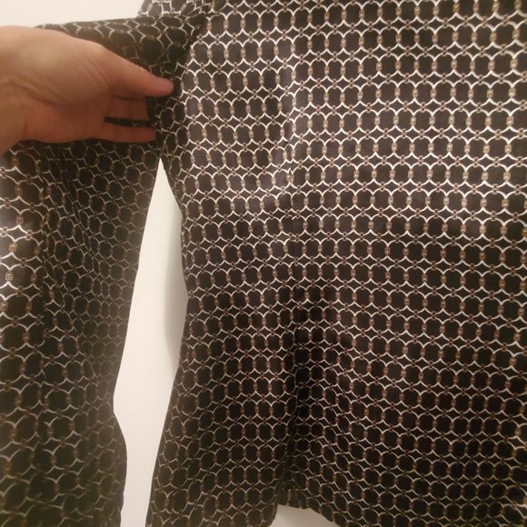 BANANA REPUBLIC Black Satin Print Blouse Fitted Button Down Tie Up Neckline MED - Picture 8 of 8